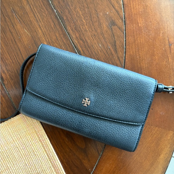 Tory Burch Black Pebbled Leather Crossbody - Picture 1 of 5